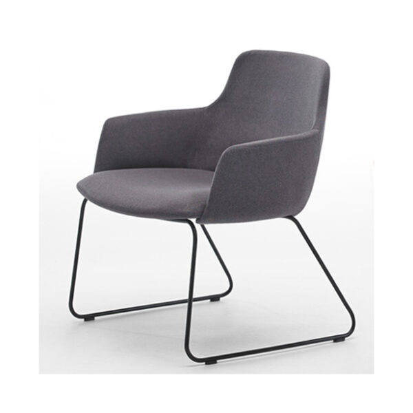 Unnia Soft Lounge Chair with Arms - Sled Base
