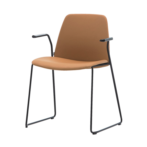 Unnia Tapiz Chair with Upholstered Arms - Sled Base