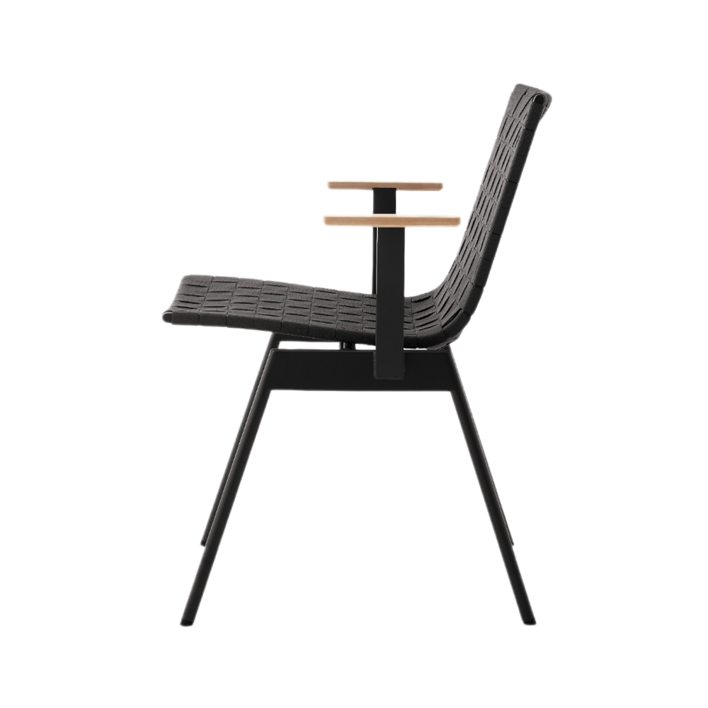 AV34 Ville Chair with Arms