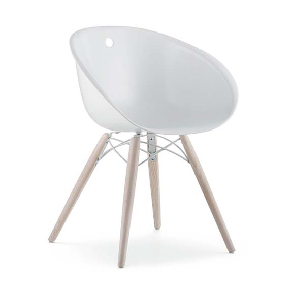 Gliss Chair - Wood Legs