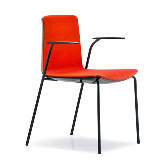 Noa Chair with Arms